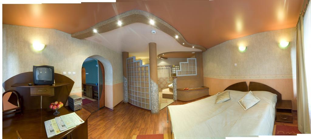 Osrodek Morsko Plus Hotel Buitenkant foto