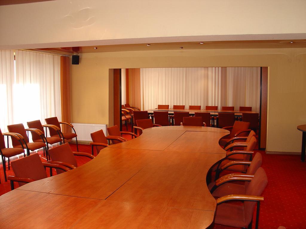 Osrodek Morsko Plus Hotel Buitenkant foto